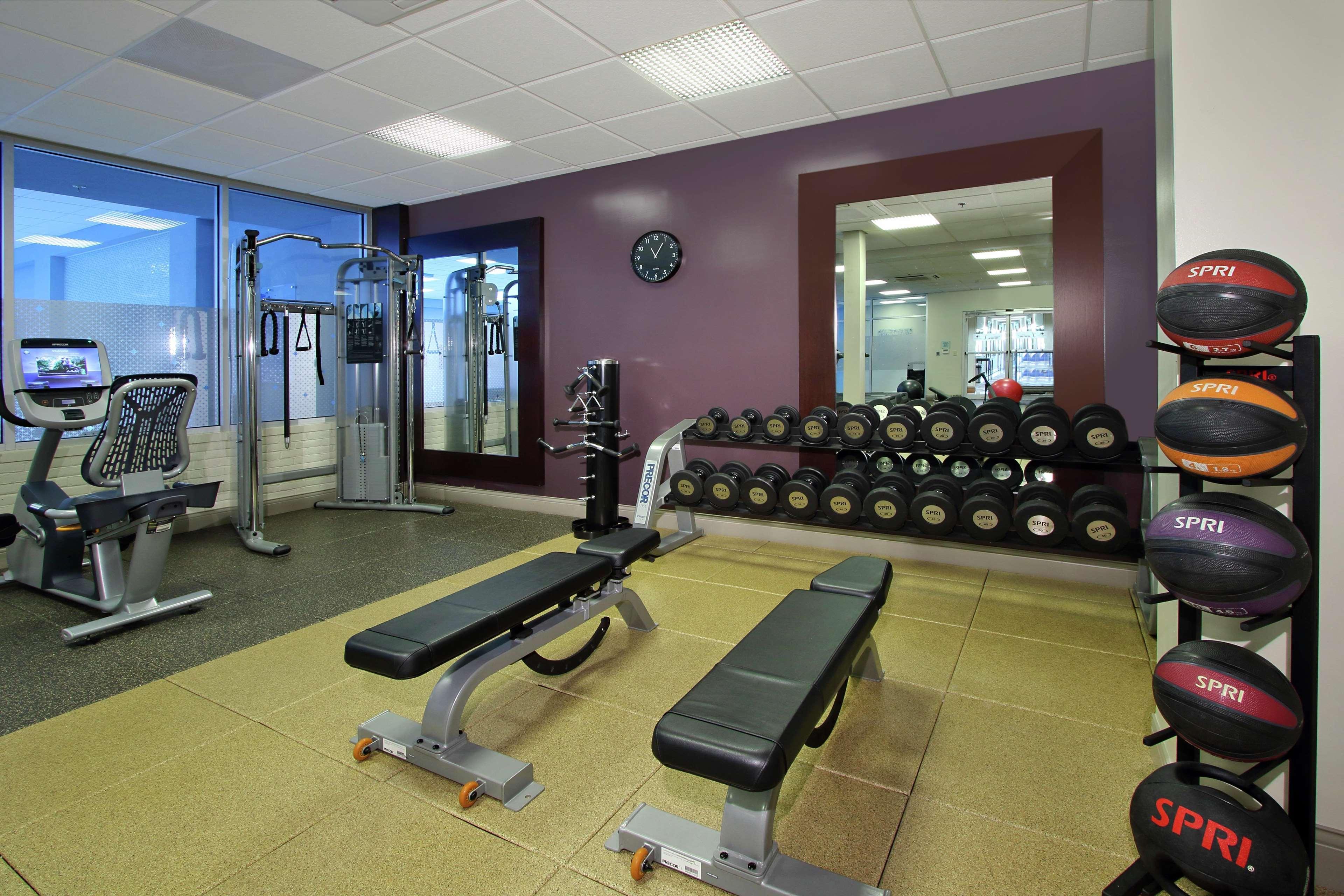 Doubletree By Hilton Newark Ξενοδοχείο Εξωτερικό φωτογραφία